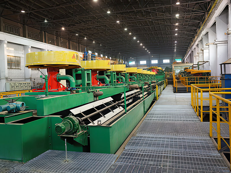 Roční produkce 1,5 milionu tun rozšiřujícího projektu - Hebei Caijiaying a zinkový důl